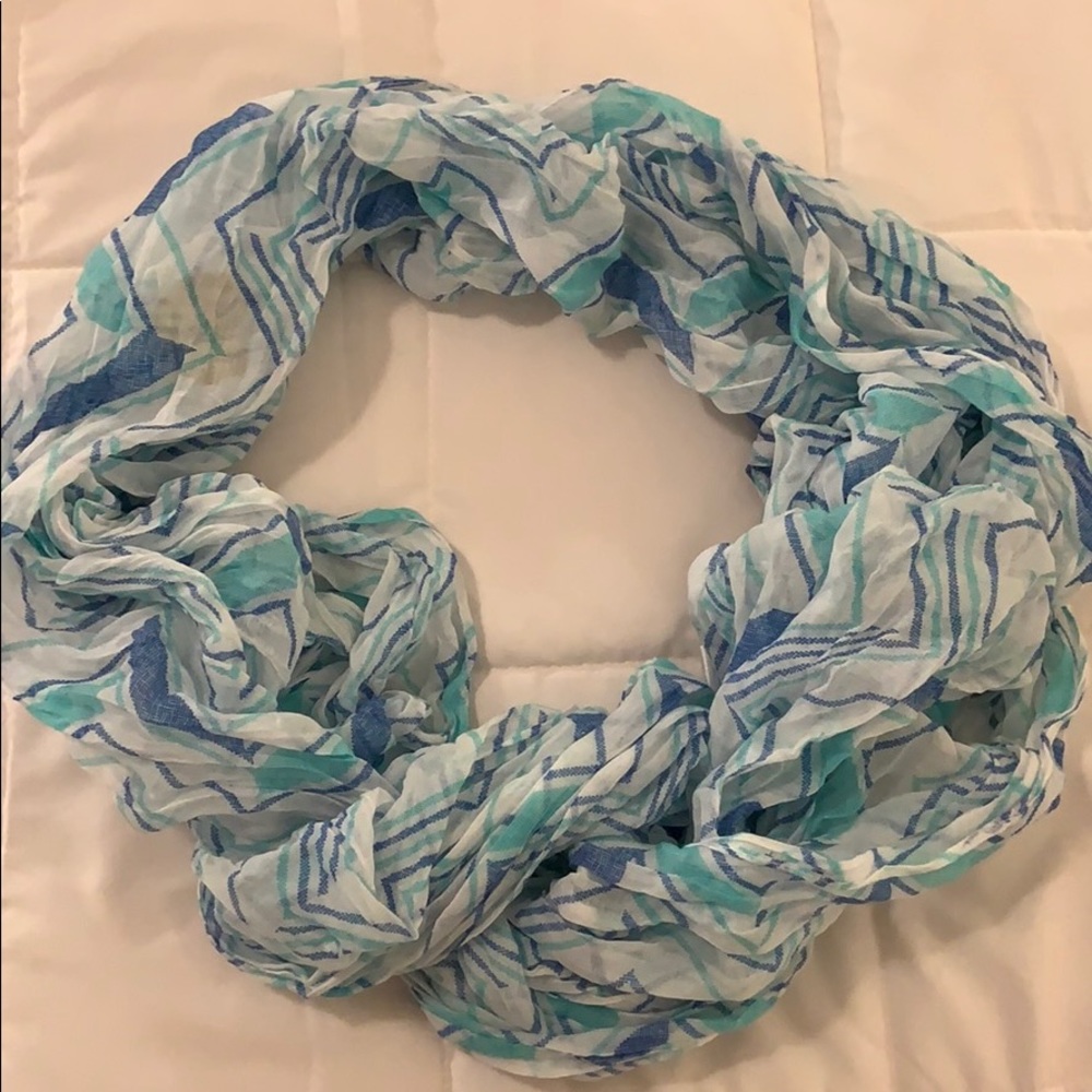 infinity scarf